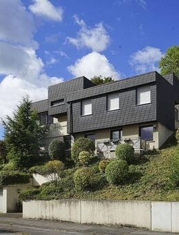 Schickes EFH mit ELW und Panoramablick in bevorzugter Lage! - Arnsberg