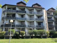 Studierende aufgepasst! Lichtdurchflutete und wirklich großzügiges 1 Zimmer-Apartment mit Balkon in guter Lage zum UK... - Gießen