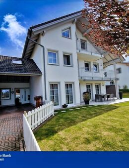 Nähe Metten! Wunderschönes, exklusives Wohnhaus in Top Zustand mit Außenpool - Offenberg