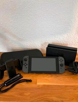 Nintendo Switch Schwarz - Berlin Treptow-Köpenick