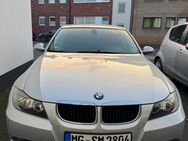 Verkaufe mein BMW E90 318i - Mönchengladbach