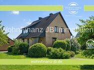 Einfamilienhaus mit Einliegerwohnung, großzügigem Garten und 2 Garagen - Braunschweig