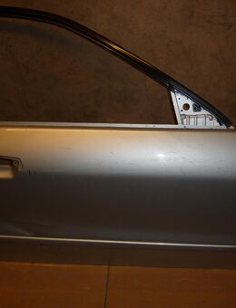 MR273244 Tür vorn rechts Mitsubishi Galant Kombi - Hannover Vahrenwald-List