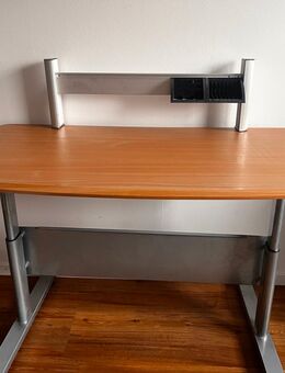 Schreibtisch - Asperg