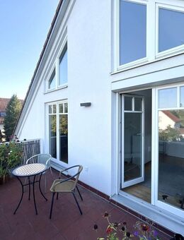Helle 3-Zimmer-Dachgeschosswohnung in ruhiger Lage - München