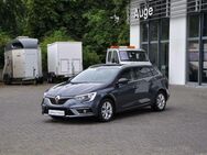 Renault Megane, IV LIMITED Deluxe BLUE dCi 115, Jahr 2019 - Soest