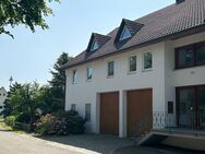 Provisionsfrei-exclusives Doppelhaus mit Garten und Doppelgarage/optional gewerbl. Halle - Uttenweiler