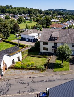 ***Schönes Bauernhaus mit separaten Bauplatz und Nebengebäude inkl. Backhaus/Räucherhaus*** - Üdersdorf
