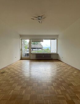 Charmante 3-Zimmer-Wohnung mit Balkon und Bergblick! - Rosenheim