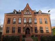 Repräsentatives Mehrfamilienhaus mit 6 Wohnungen in bester Lage von Wismar - Wismar