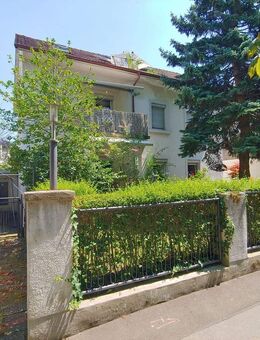 Wiehre: 3,5-Wohnung mit Balkon und Gartennutzung zentral in Freiburg - Freiburg (Breisgau)