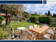 Wohnglück auf einer Ebene - DHH mit moderner EBK, schönem Bad, uneinsehbarem Garten, Garage + Stpl - Wehrheim