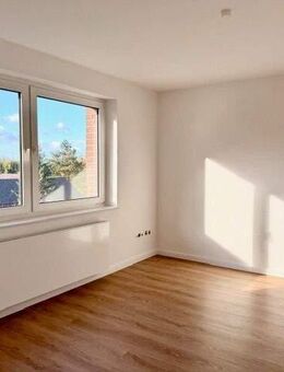 Helle, renovierte, ruhige 3 Zimmer Wohnung mit sonnigem Balkon in Eckernförde zu vermieten - Eckernförde