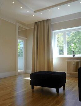 Teilmöblierte Eigentumswohnung mit Balkon in Berlin-Wilmersdorf - Berlin