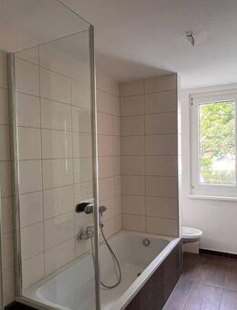 2-Raum-Wohnung mit modernem Grundriss und Balkon - Zwickau