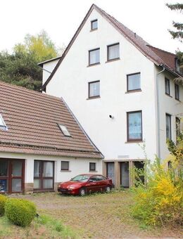 MFH/Wohnheim mit Fahrstuhl und Garage(n) in Hessisch Lichtenau, Ortsteil Hausen - Hessisch Lichtenau