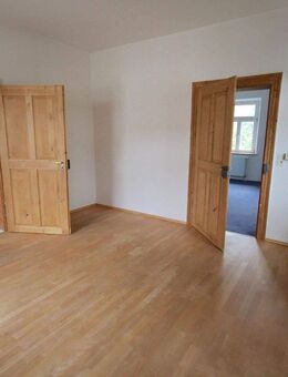 Schöne 2-Zi.-Altbau-Wohnung mit Wohnküche in Hausham - Hausham