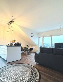 Helle 3 Zimmer NEUBAU Wohnung mit 2 Balkone, Abstellraum, Keller und Stellplatz (WE 18) - Röttenbach (Landkreis Roth)