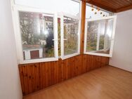 Gemütliche 3-Raumwohnung mit Wanne und Wintergarten - Leipzig