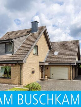 Ein tolles Angebot! Freistehendes Einfamilienhaus mit Garage und übergroßem Carport - Halle (Westfalen)