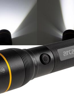 LED Taschenlampe mit Akku, 20W, 2000lm, 250m Leuchtdistanz - Kiel