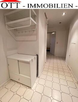 Charmantes, Vollmöbliertes Apartment mit Balkon in Hechingen - Hechingen