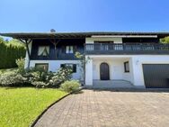 Bad Kohlgrub - Landhausvilla am Waldrand mit Weitblick und Einliegerwohnung - Bad Kohlgrub