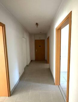 3-Zimmer-Wohnung im Erdgeschoss | ruhig und sicher hinter der Polizeiwache von Bottrop - Bottrop