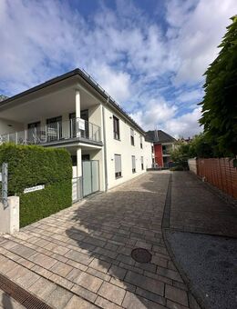 Ebenerdig & exklusiv: Barrierefreie Wohnung mit Südwest-Garten in Schwabach - Schwabach