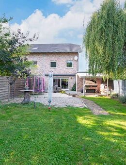 PHI AACHEN - Familienfreundliche Wohnidylle mit 4 Schlafzimmern und Garten in Übach-Palenberg! - Übach-Palenberg