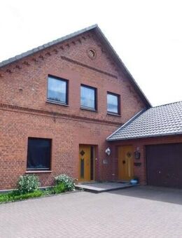 Schön geschnittene 3-Zi.-Whg. mit Terrasse und großem Gemeinschaftsgarten in Syke/Gessel - Syke