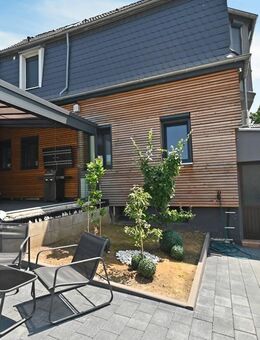 Super stylisch! Extravagantes Haus mit Garage & Stellplätzen mitten in Kettwig - Essen