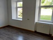 BARRIEREFREIE WOHNUNG FÜR SINGLES - Mildenau