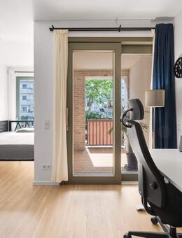 1 Zimmer Apartment mit Loggia * Einbauküche - Berlin