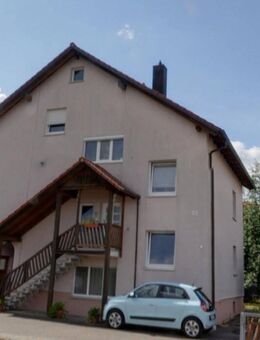 Großzügiges Wohnhaus mit zwei Wohneinheiten und Garten in Sand am Main - Sand (Main)