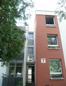 Wunderschöne 3-Zimmer-Wohnung in modernisiertem Gebäude zu vermieten! - Monheim (Rhein)