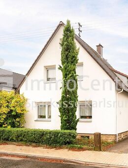 Einfamilienhaus in Karlsruhe-Grünwinkel mit großem Grundstück und viel Potenzial - Karlsruhe