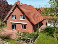 *** Einziehen & Wohlfühlen *** Viebrockhaus in Traumlage mit Doppelgarage *** - Winsen (Luhe)