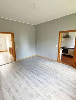 Geräumige 3-Zimmer-Wohnung mit Einbauküche und eigenem Garten - Iden