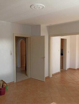 Charmantes Reihenendhaus mit Garage und großzügigem Garten in zentraler Lage - Dannenberg (Elbe)