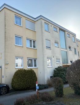 Ihr neues Familiennest: Charmante 3,5-Zimmer-Wohnung in FN mit Loggia, Tiefgarage & Außenstellplatz - Friedrichshafen