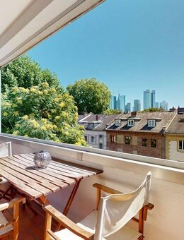 Lichtdurchflutete Wohnung mit Skyline-Blick nahe Palmengarten - Frankfurt (Main)
