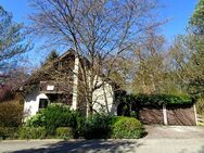Großes Einfamilienhaus in bester Lage in Lauf (rechts) - Lauf (Pegnitz)