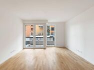 Neubau Erstbezug * 4 Zimmer Wohnung im EG * Balkon u. Gartenanteil * TG Stellplatz - Berlin