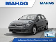 VW Golf, 1.5 VIII eTSI LIFE MildHybrid Digitalro, Jahr 2023 - München