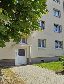 Geräumige 3-Zimmerwohnung sucht Nachmieter - 1. OG rechts - Merseburg