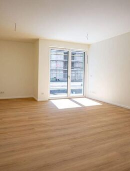 Familien-Wohnung mit Balkon und Wasserblick in Spandau - Berlin