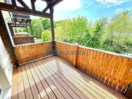 4-Zimmer-Wohnung mit neuer Einbauküche, Dielenfußboden, Tageslichtbad, Balkon und Stellplatz - Parchim
