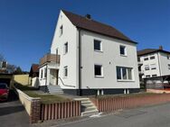 Dörfles-Esbach ** EFH mit viel Platz & großer Garten ** Doppelgarage - Dörfles-Esbach