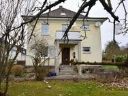 Doppelhaushälfte auf großem Grundstück in KS-Fasanenhof - provisionsfrei - Kassel